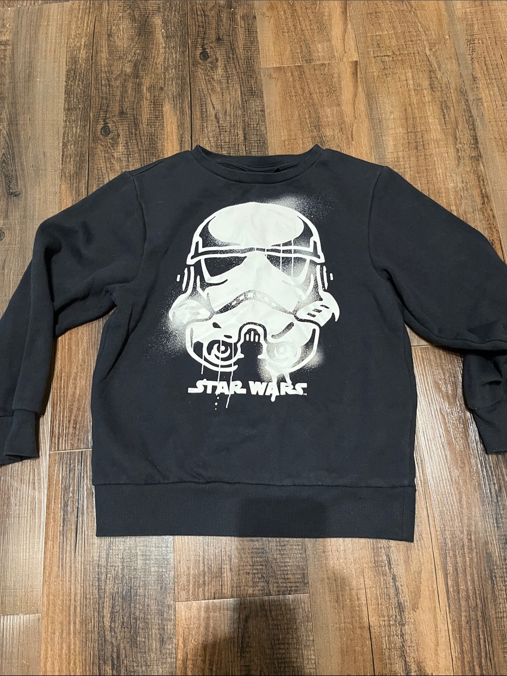 Star Wars Sweatshirt (kids medium)